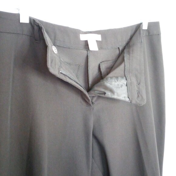 Chico's Black Classic Career Pants 2.5 Short - Picture 4 of 9
